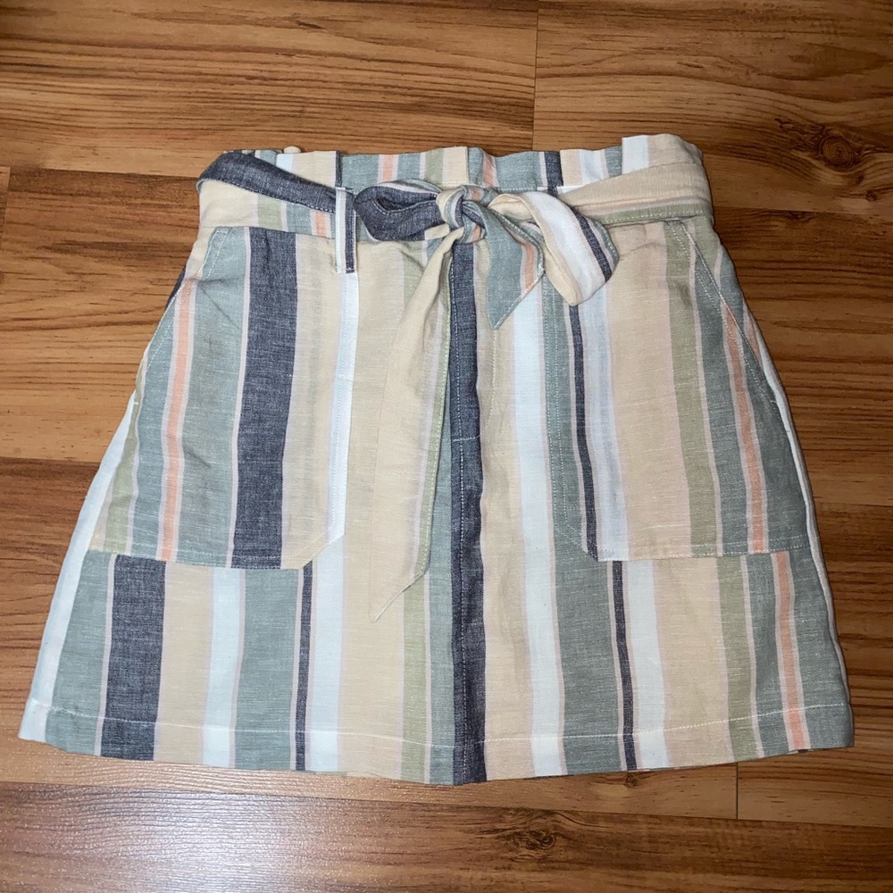 American Eagle Linen Skirt